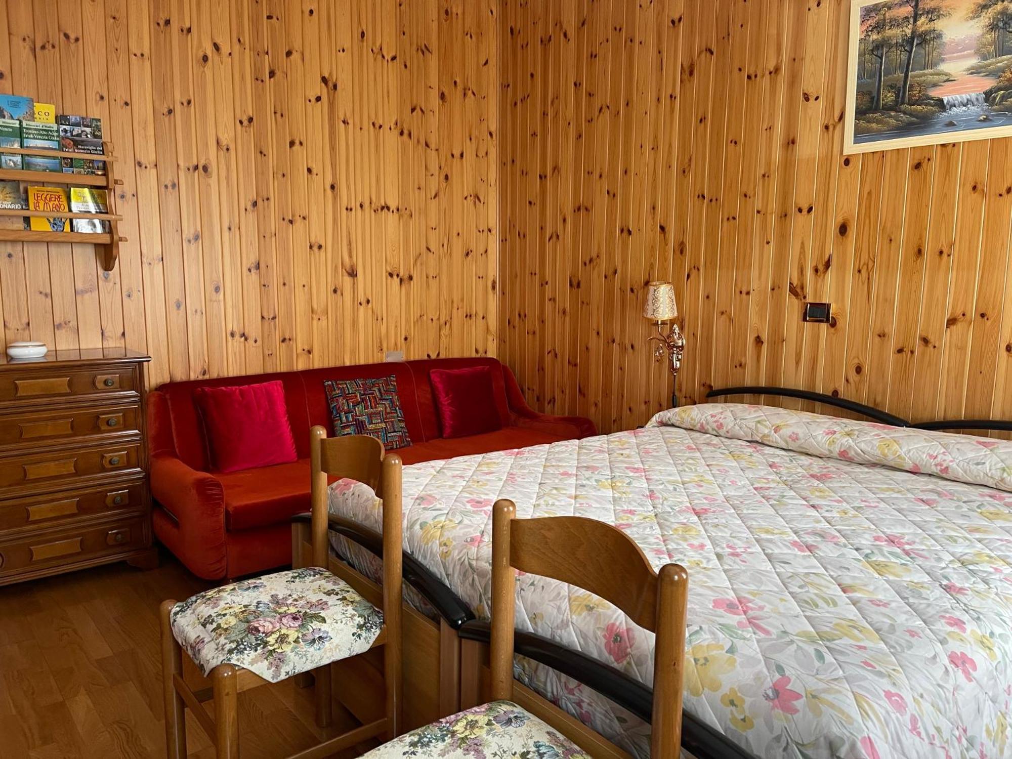 Residence Dolomiti Forni di Sopra Exteriör bild